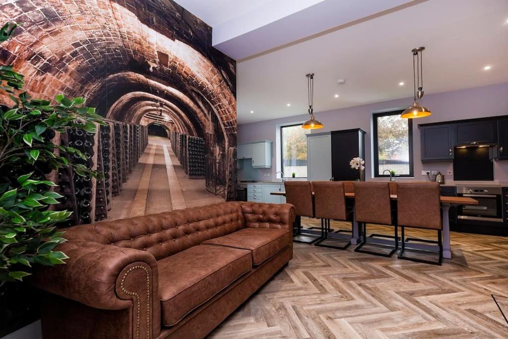 Bootique House - Luxury Group Accommodation In ويكفيلد المظهر الخارجي الصورة