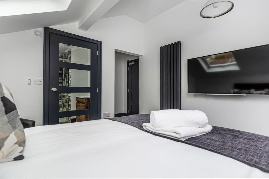 Bootique House - Luxury Group Accommodation In ويكفيلد المظهر الخارجي الصورة