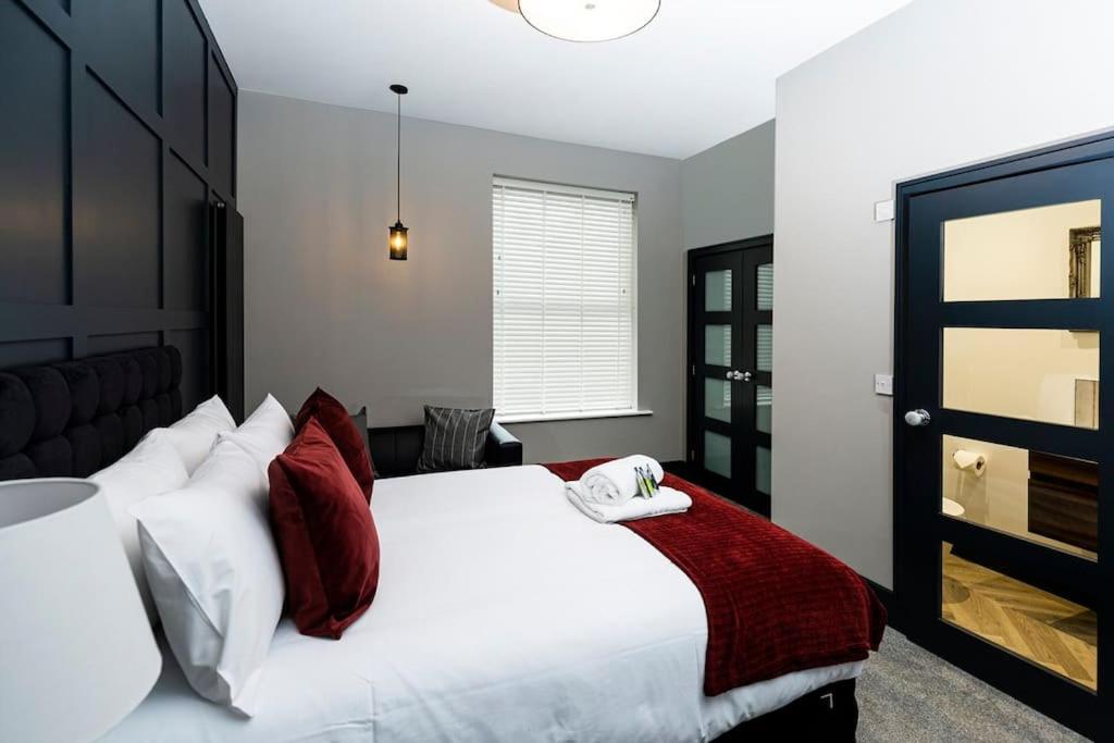 Bootique House - Luxury Group Accommodation In ويكفيلد المظهر الخارجي الصورة